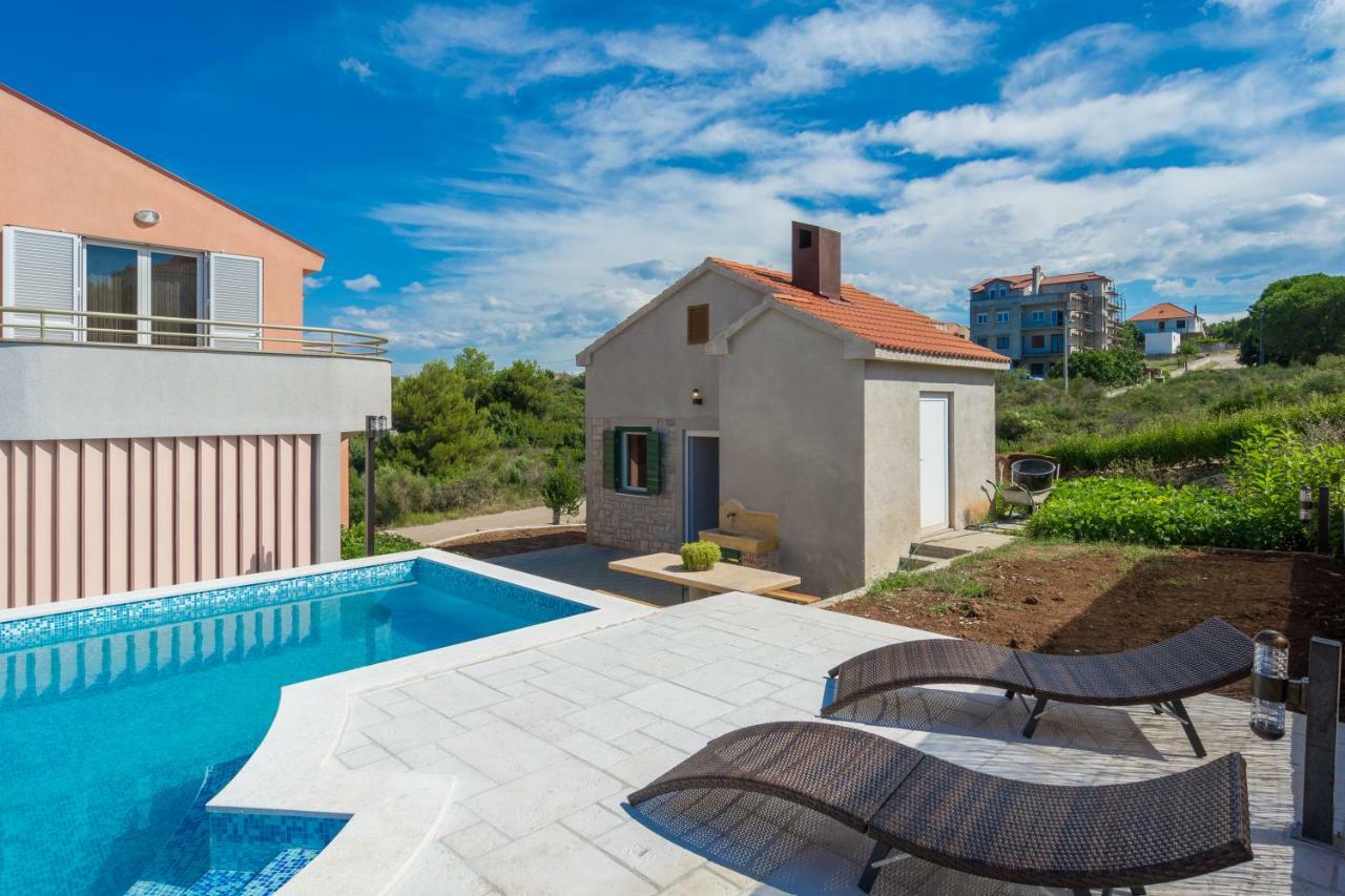 Holiday Home Matela 扎达尔 外观 照片